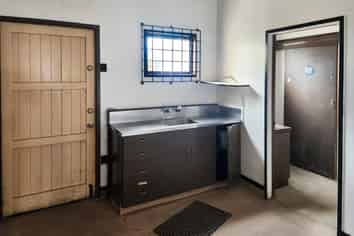 Special Place on Tutanekai Street