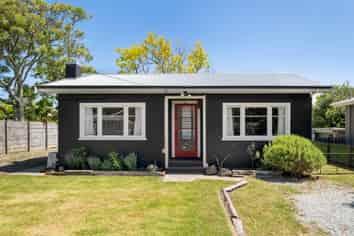 12 Gordon Street, Mangapapa