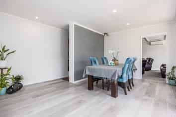 8 Marriott Road, Pakuranga