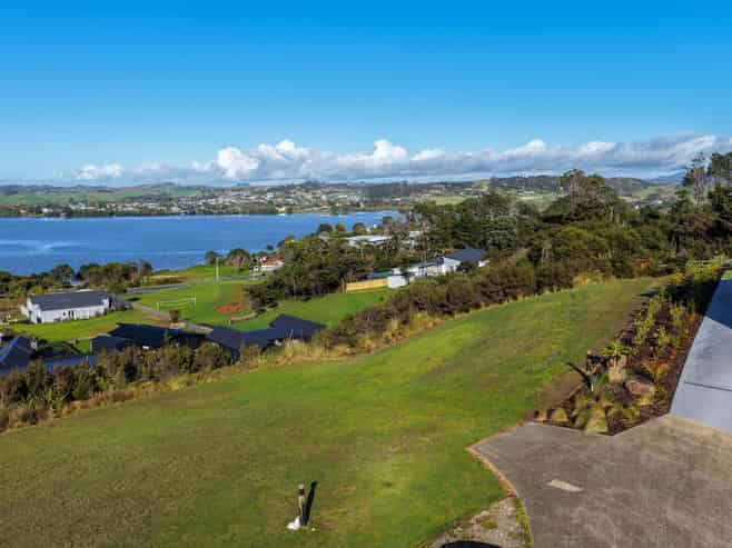 3 Horizon View Place, Mangawhai Heads