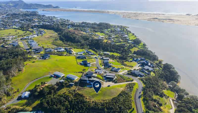 3 Horizon View Place, Mangawhai Heads