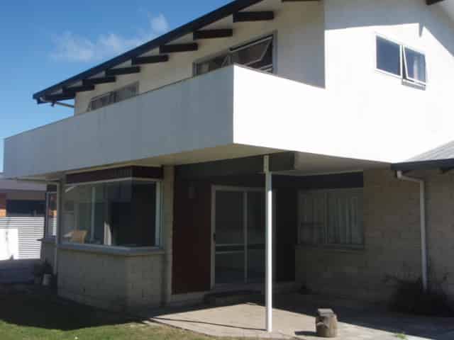 615 Avenue Road West, Saint Leonards