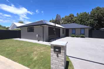 6 Tara Iti Way, Coastlands