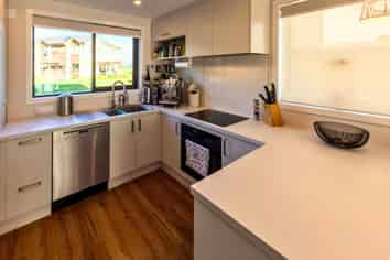 13/43 Meihana Street, Takaka