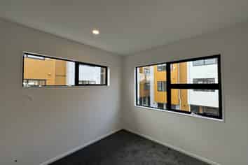 4/28 Lavelle Road, Henderson