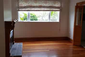 8 Colombo Road, Waiuku