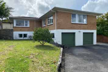 1/11 The Rosebowl, Sunnyhills