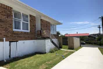 8A Anne Road, Hillcrest