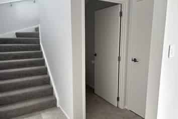 b/124 Roy Street, Palmerston North Central