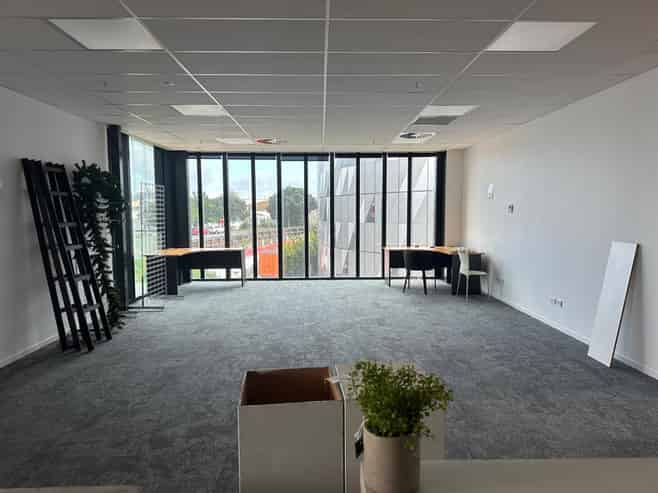 CBRE | A-Grade High-Profile Penrose HQ