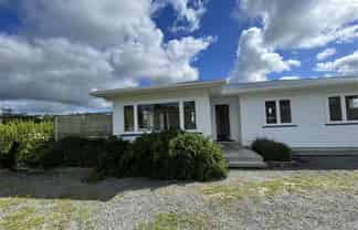 2180 State Highway 12, Paparoa