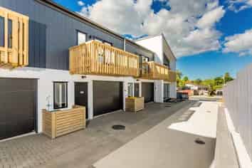 3/13 Normandy Place, Henderson