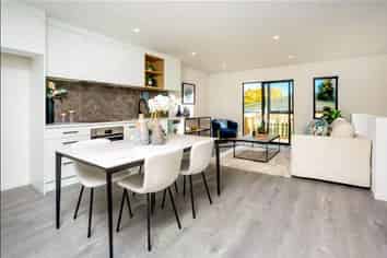 3/13 Normandy Place, Henderson