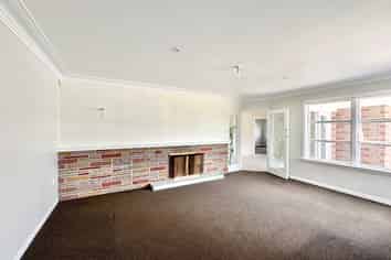 2B  Adams Road, Manurewa