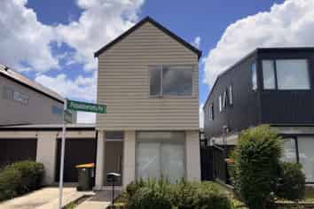 13 Horomia Road, Karaka