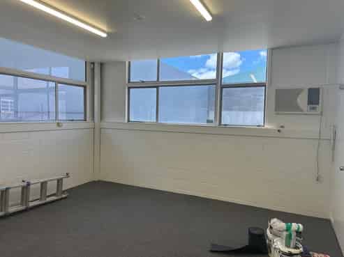 CBRE | Refurbished Warehouse + Yard