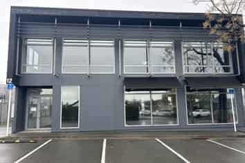 Modern Office Spaces for Lease in Central Richmond