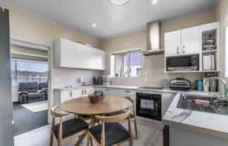 393 Tay Street, Turnbull Thomson Park