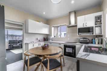 393 Tay Street, Turnbull Thomson Park