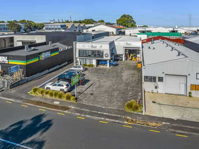 High Profile & North Facing  - Available April 