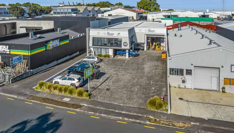 182 Station Road, Penrose