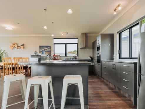 258 Jacks Bay Road, Owaka