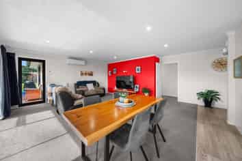 39 Taranaki Street, Masterton