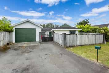4 Memphis Grove, Totara Park