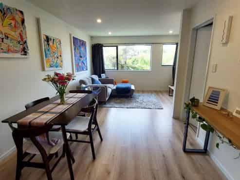 8/10 Rimu Street, New Lynn