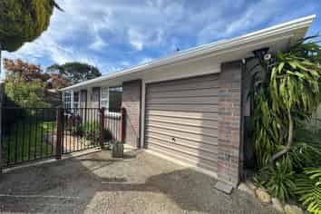 39a Shamrock Street, Takaro