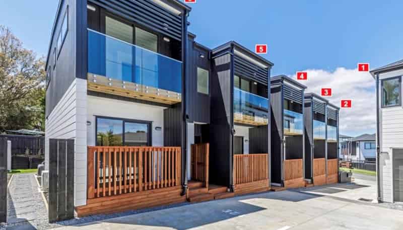 12B Woodhouse Place, West Harbour