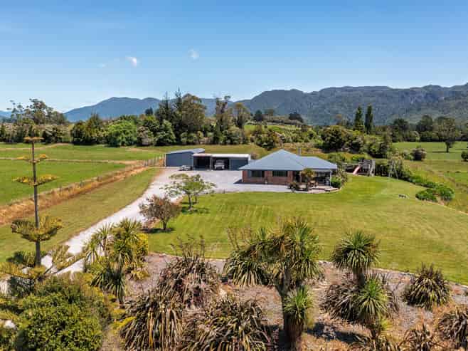 164 Collingwood-Bainham Main Road, Collingwood