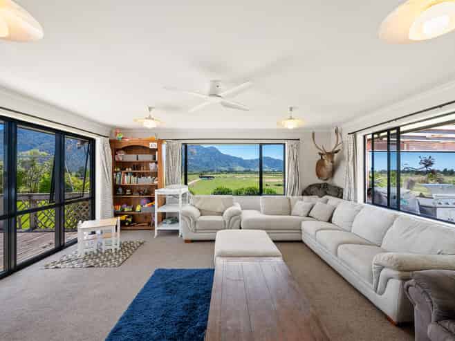 164 Collingwood-Bainham Main Road, Collingwood