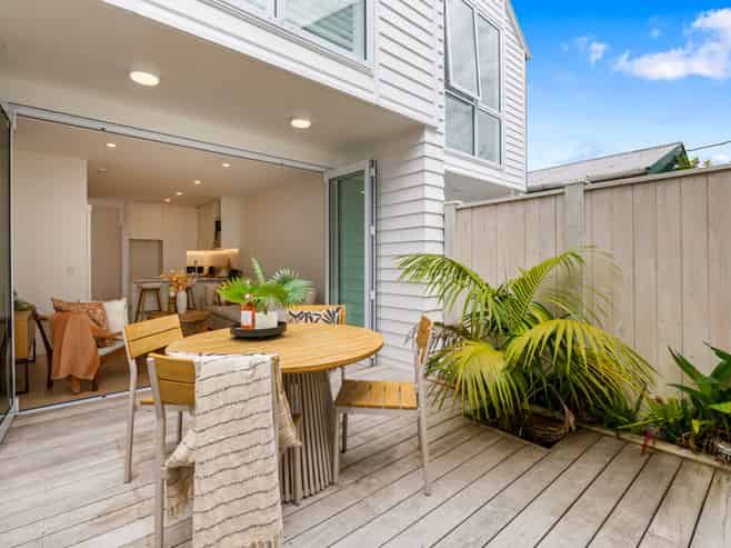 12 Titoki Close, Matakana