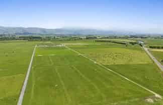 1372 Rangitane Road, Tiakitahuna