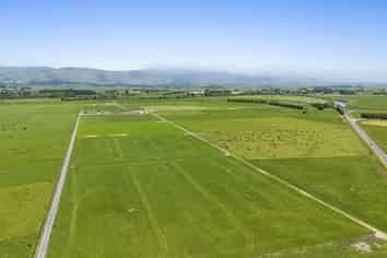 1372 Rangitane Road, Tiakitahuna