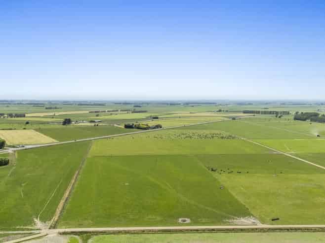 1372 Rangitane Road, Tiakitahuna