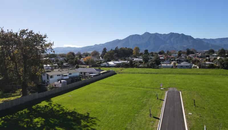 3 and 5 Barker Street, Waihou