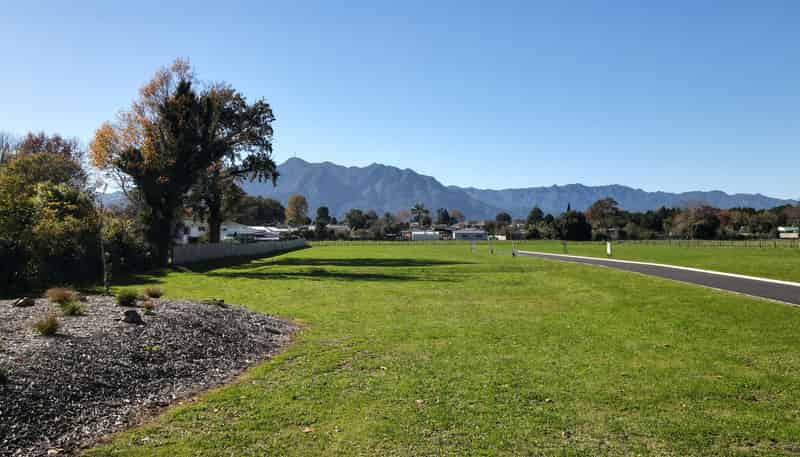 3 and 5 Barker Street, Waihou