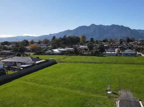 3 and 5 Barker Street, Waihou