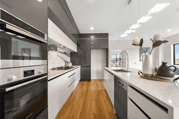 12 Taketonga Road, Flat Bush