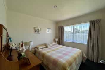 33 Queen Street, Westport