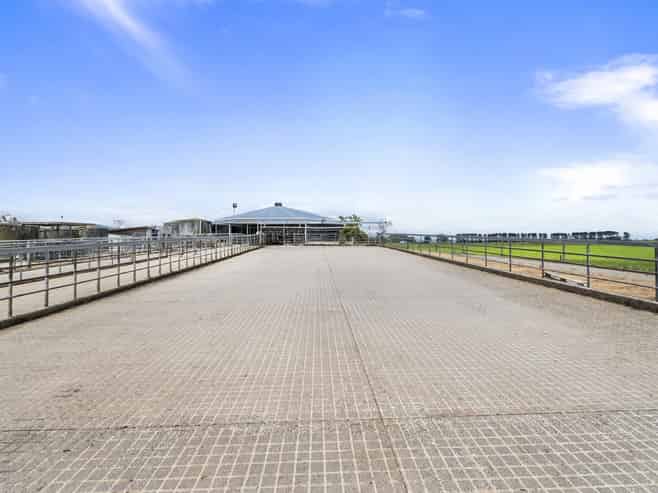 1685 State Highway 56, Tiakitahuna