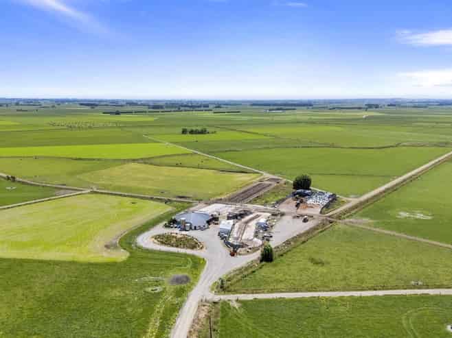 1685 State Highway 56, Tiakitahuna