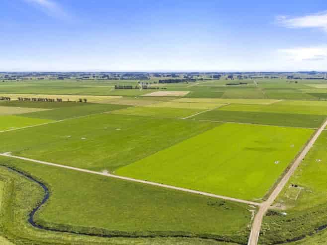 1685 State Highway 56, Tiakitahuna