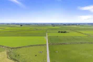 1685 State Highway 56, Tiakitahuna