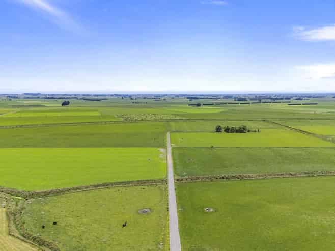 1685 State Highway 56, Tiakitahuna