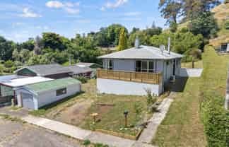 43 Swan Street, Taihape