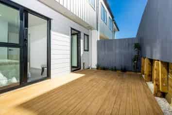 4/13 Normandy Place, Henderson