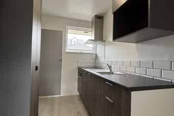 2/93 Grafton Street, Waltham